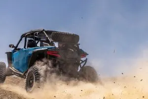 WebLarge_JPG-2026-orv-rzr-pro-s-4-ultimate-earth-blue-image-riding-DKH_0164